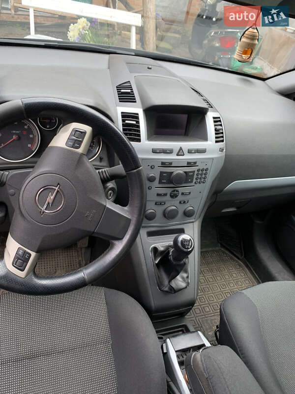 Минивэн Opel Zafira 2009 в Кропивницком фото 8 Минивэн Opel Zafira 2009 в Кропивницком
