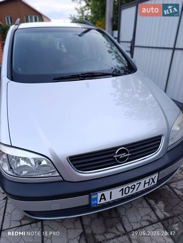 Мінівен Opel Zafira 2003 в Білій Церкві