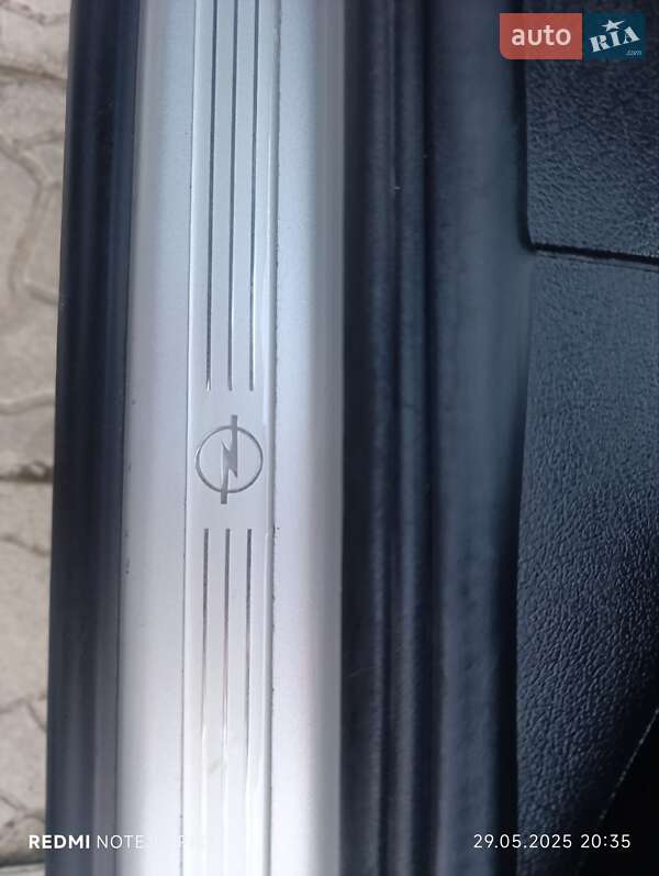 Мінівен Opel Zafira 2003 в Білій Церкві