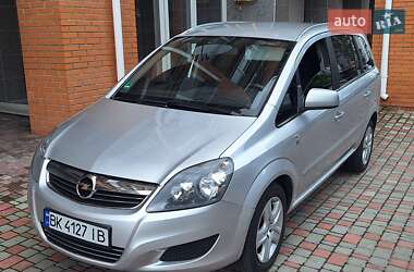 Мінівен Opel Zafira 2010 в Білій Церкві