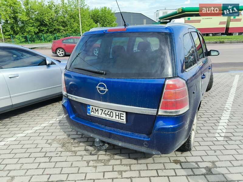 Мінівен Opel Zafira 2007 в Житомирі фото 4 Мінівен Opel Zafira 2007 в Житомирі