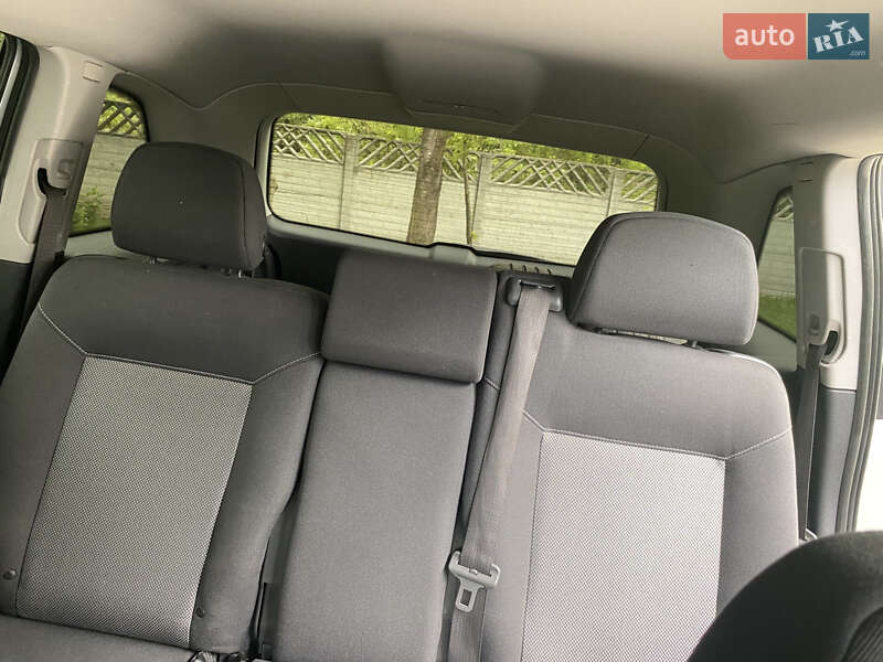 Минивэн Opel Zafira 2012 в Ивано-Франковске