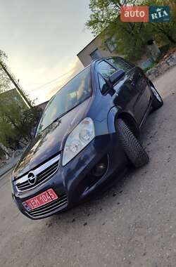 Мінівен Opel Zafira 2009 в Запоріжжі