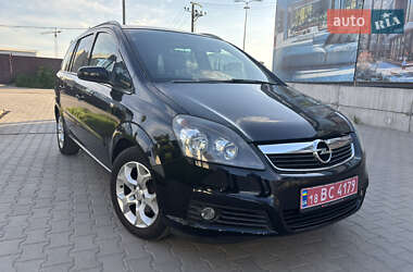 Минивэн Opel Zafira 2007 в 