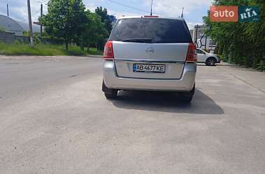 Минивэн Opel Zafira 2013 в 
