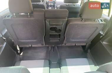 Минивэн Opel Zafira 2011 в 