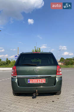 Мінівен Opel Zafira 2010 в 