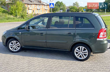 Мінівен Opel Zafira 2010 в 