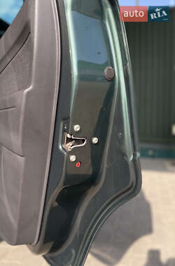 Мінівен Opel Zafira 2010 в 