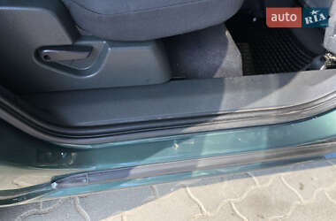 Мінівен Opel Zafira 2010 в 
