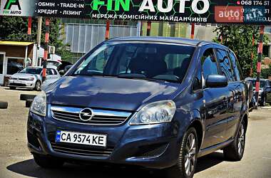 Мінівен Opel Zafira 2010 в Черкасах