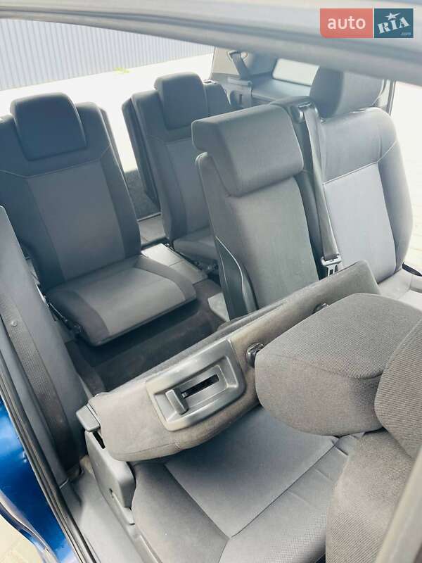 Минивэн Opel Zafira 2008 в Южноукраинске