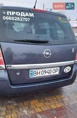 Минивэн Opel Zafira 2006 в 