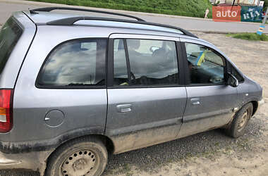 Минивэн Opel Zafira 2004 в 