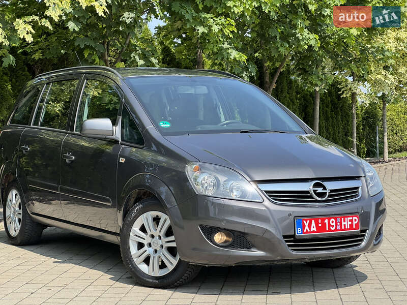 Минивэн Opel Zafira 2012 в Львове