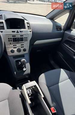 Мінівен Opel Zafira 2008 в 