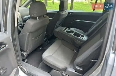 Минивэн Opel Zafira 2007 в 