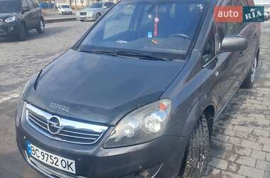 Мінівен Opel Zafira 2012 в Новояворівську