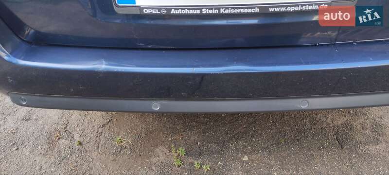 Микровэн Opel Zafira 2012 в Киеве