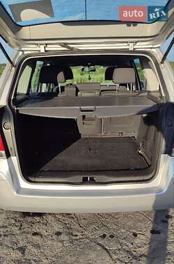 Минивэн Opel Zafira 2010 в 