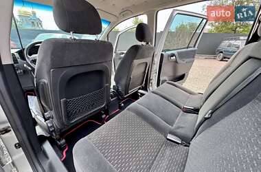 Минивэн Opel Zafira 2003 в 