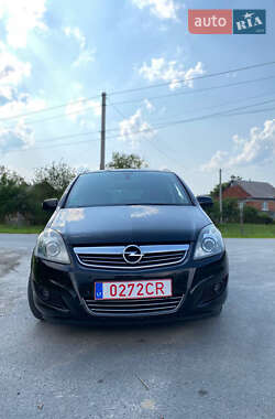 Минивэн Opel Zafira 2009 в Житомире