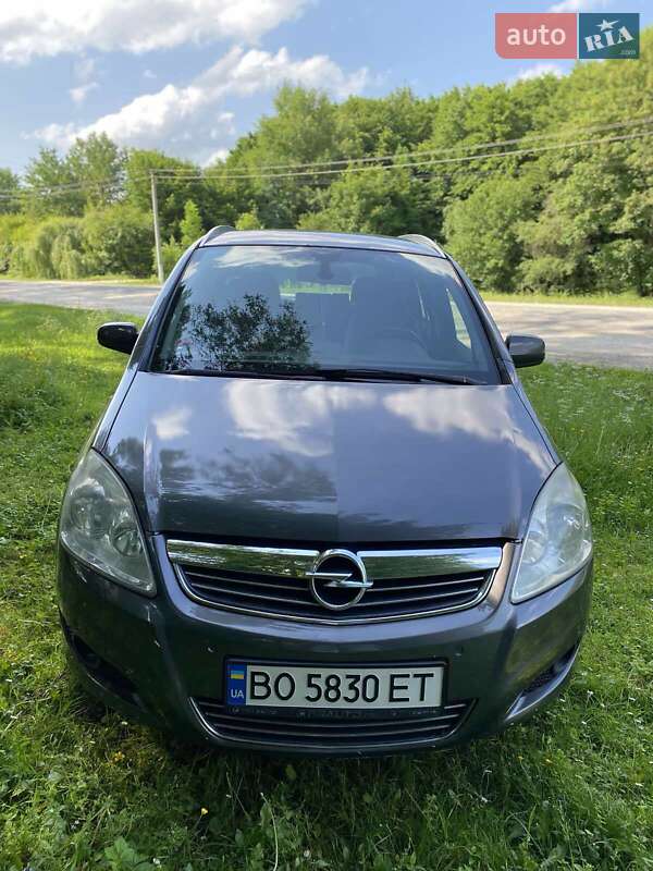 Минивэн Opel Zafira 2009 в Тернополе фото 5 Минивэн Opel Zafira 2009 в Тернополе