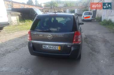 Минивэн Opel Zafira 2010 в 