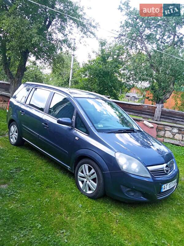 Минивэн Opel Zafira 2008 в Ивано-Франковске фото 6 Минивэн Opel Zafira 2008 в Ивано-Франковске