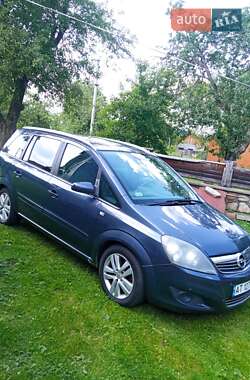 Минивэн Opel Zafira 2008 в 