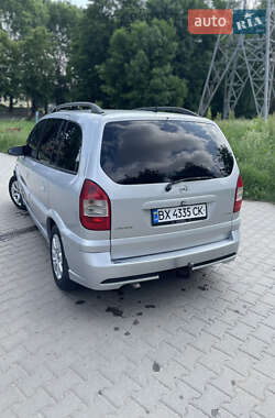 Минивэн Opel Zafira 2003 в 