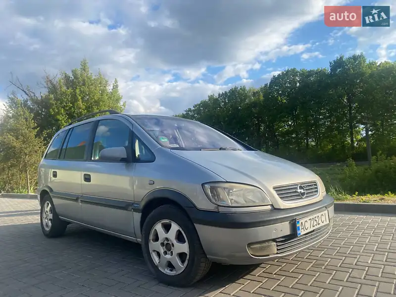 Opel Zafira