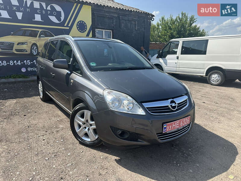 Минивэн Opel Zafira 2010 в Нежине