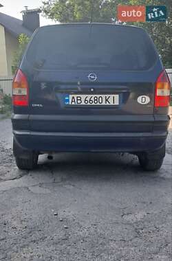 Минивэн Opel Zafira 2002 в 