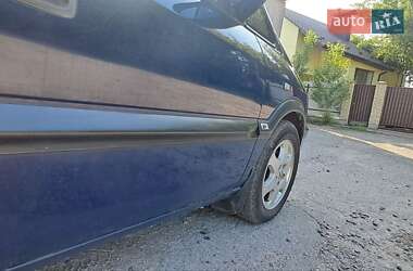 Минивэн Opel Zafira 2002 в 