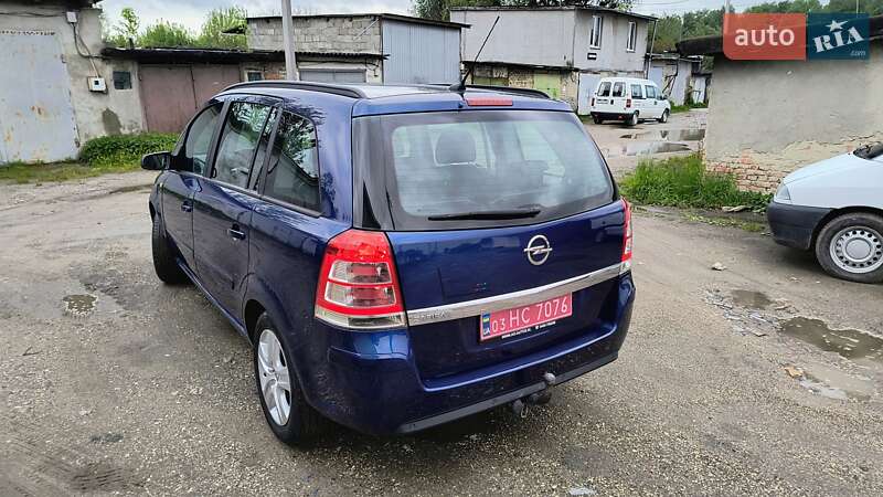 Opel Zafira 2008