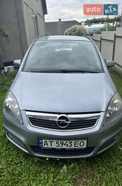 Минивэн Opel Zafira 2007 в Калуше