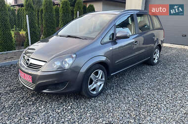 Минивэн Opel Zafira 2012 в Луцке