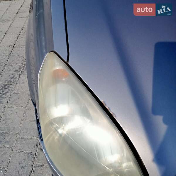 Минивэн Opel Zafira 2005 в Львове фото 9 Минивэн Opel Zafira 2005 в Львове