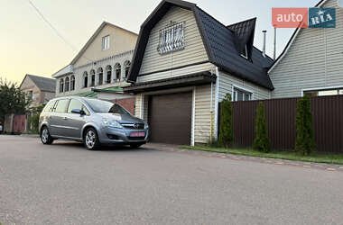 Минивэн Opel Zafira 2008 в 