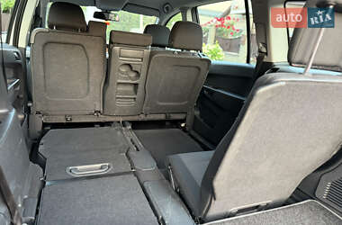 Минивэн Opel Zafira 2008 в 