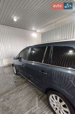 Минивэн Opel Zafira 2008 в 