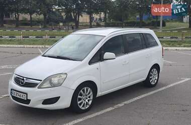 Минивэн Opel Zafira 2009 в Харькове