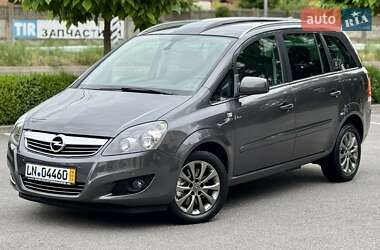 Минивэн Opel Zafira 2011 в Виннице