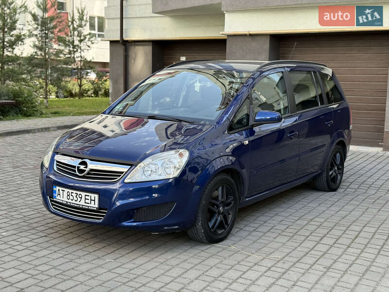 Opel Zafira 2008