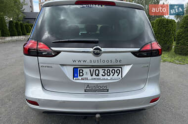 Минивэн Opel Zafira 2017 в 