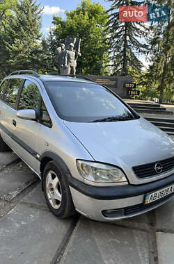 Минивэн Opel Zafira 2000 в Тульчине