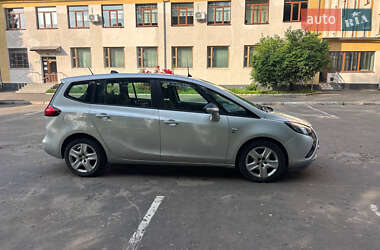 Минивэн Opel Zafira 2013 в 
