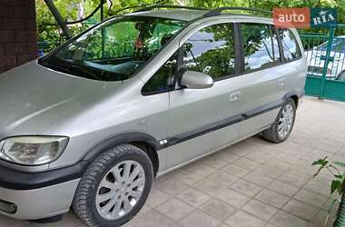 Минивэн Opel Zafira 2003 в Каменец-Подольском