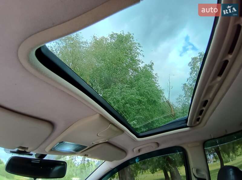 Минивэн Opel Zafira 2004 в Борисполе